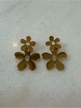 Madewell Flower Power Statement Earrings